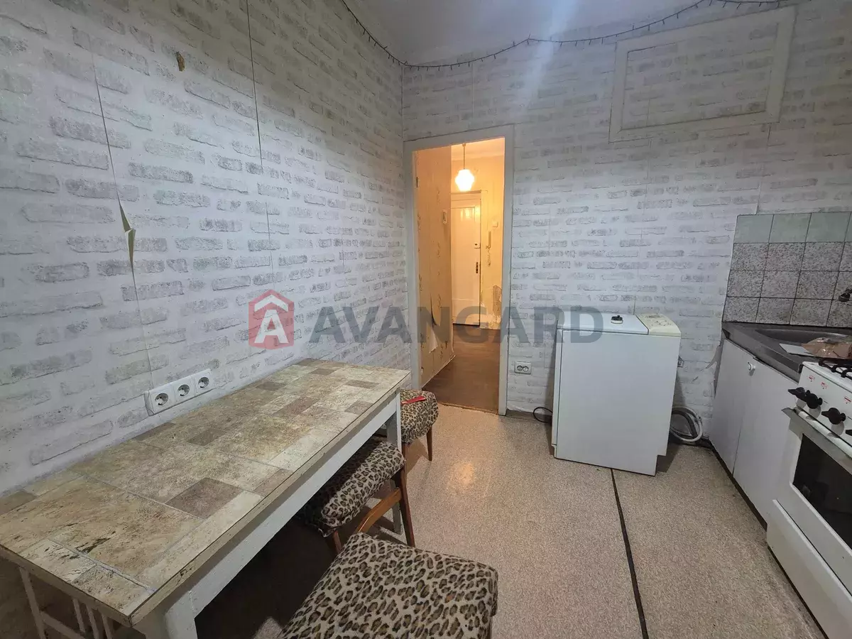 1 ��. ��������, 36/-/8 ��. �., 7/9 ������ ���� 7