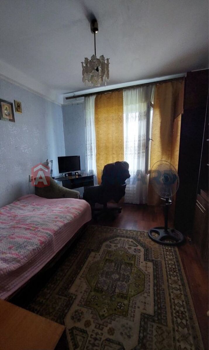 3 кім. квартира, 68/-/8 кв. м., 9/9 поверх фото 5 3 кім. квартира, 68/-/8 кв. м., 9/9 поверх фото 5