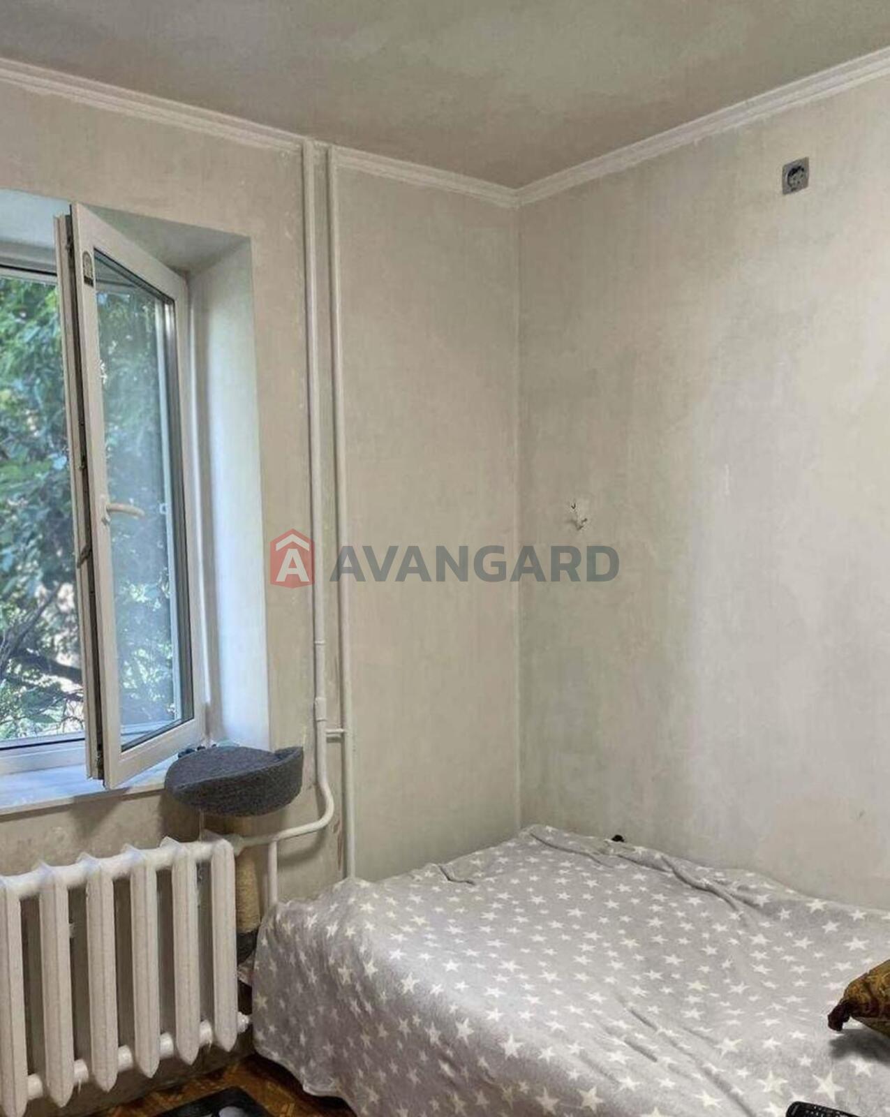 4 . , 84/65/8 . ., 1/9   2