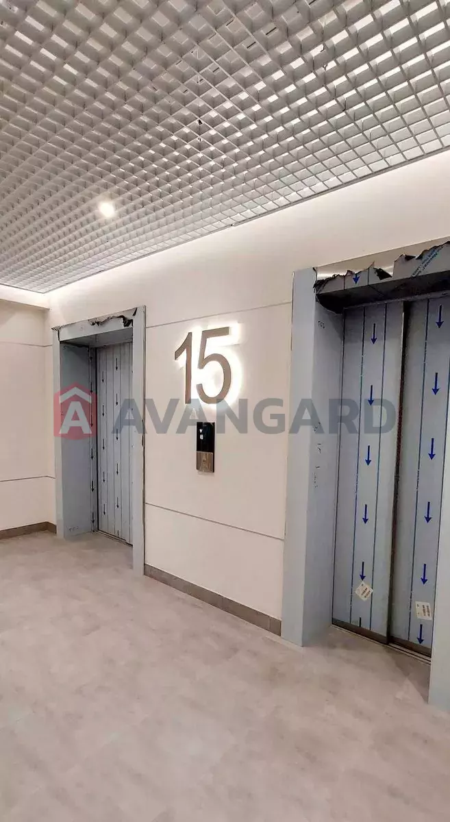 2 ��. ��������, 43/29/6 ��. �., 15/18 ������ ���� 12