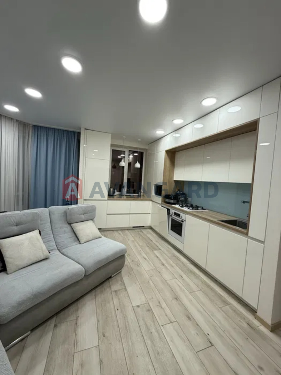 2 кім. квартира, 70/-/19 кв. м., 8/10 поверх фото 17 2 кім. квартира, 70/-/19 кв. м., 8/10 поверх фото 17