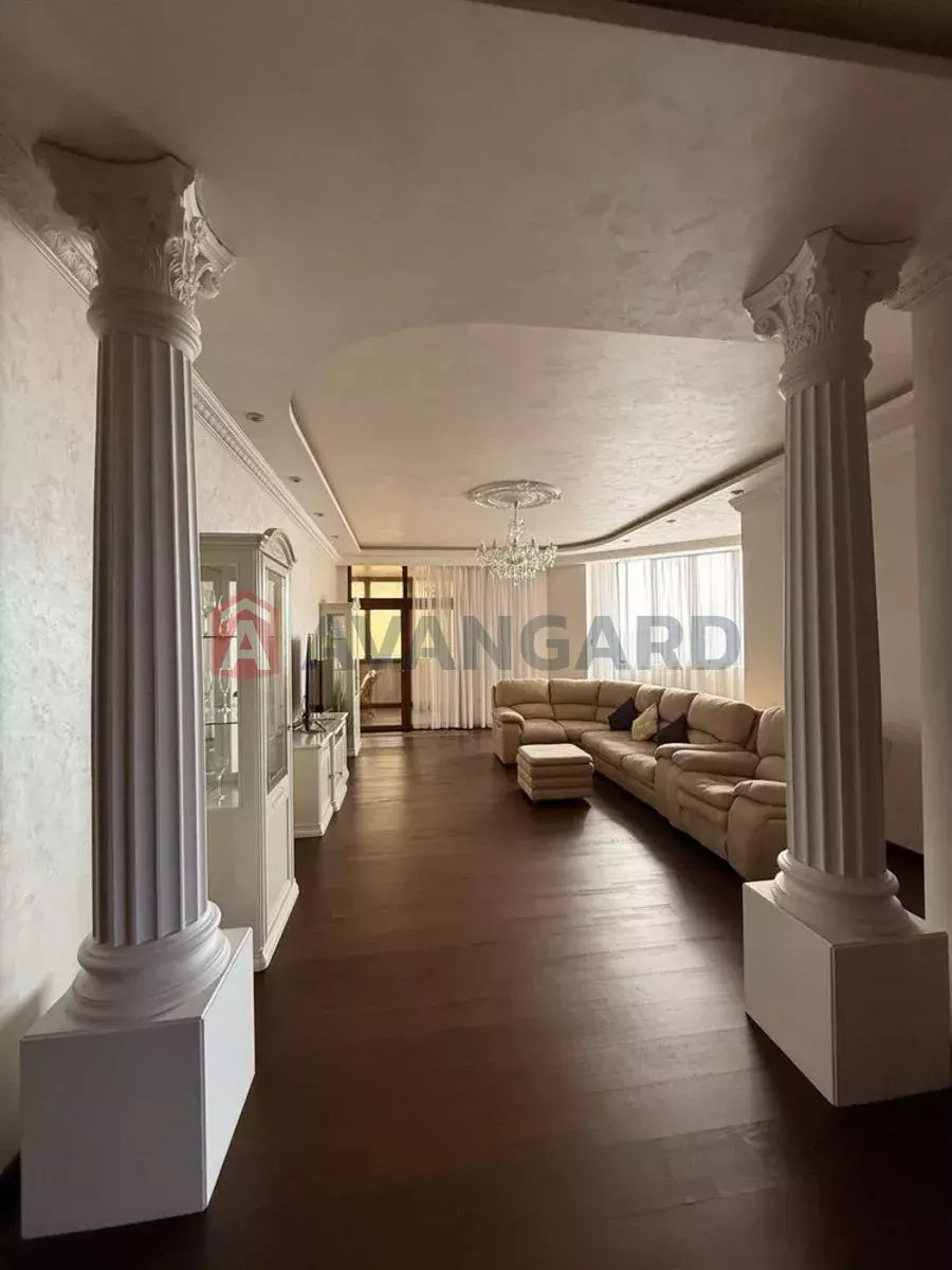 3 ��. ��������, 168/-/22 ��. �., 2/5 ������ ���� 3