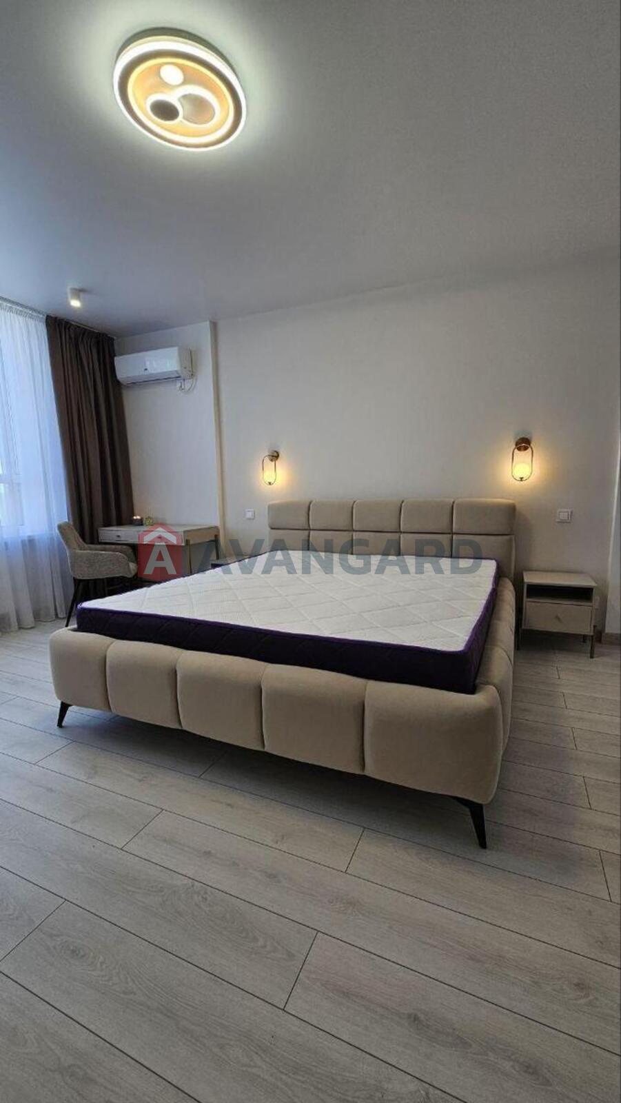 1 ��. ��������, 60/21/20 ��. �., 22/28 ������ ���� 1