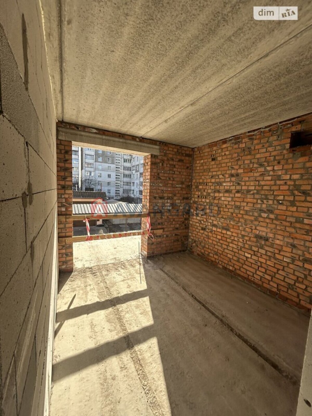 2 ��. ��������, 59/-/- ��. �., 5/5 ������ ���� 3