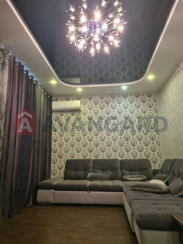 2 . , 60/-/8 . ., 2/4   1