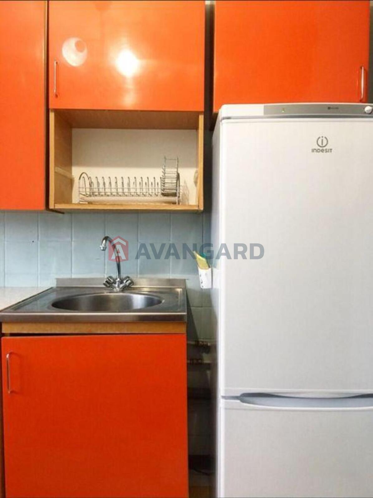 1 ��. ��������, 43/-/12 ��. �., 6/16 ������ ���� 3