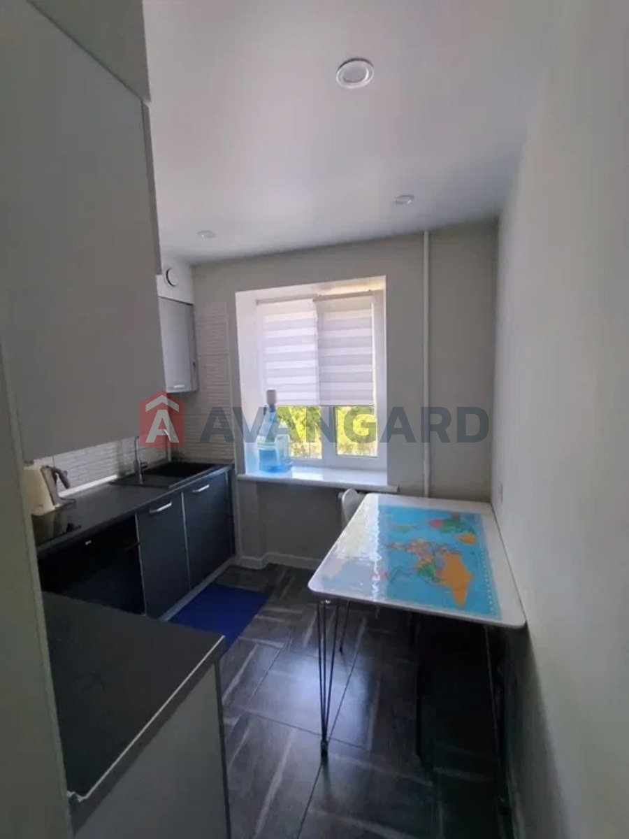 2 . , 45/-/6 . ., 4/5   7