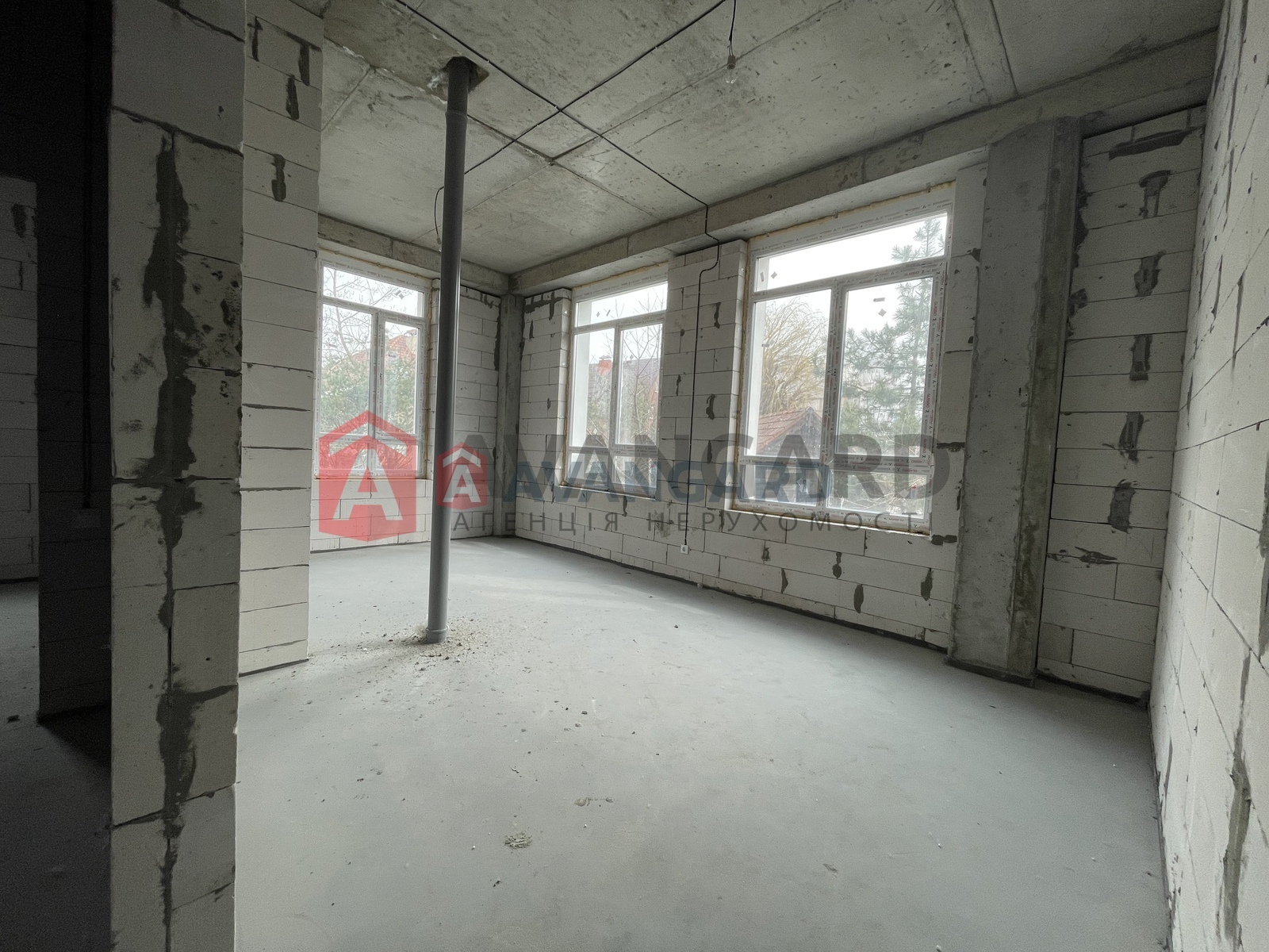 2 ��. ��������, 56,2/30/21,6 ��. �., 1/6 ������ ���� 4