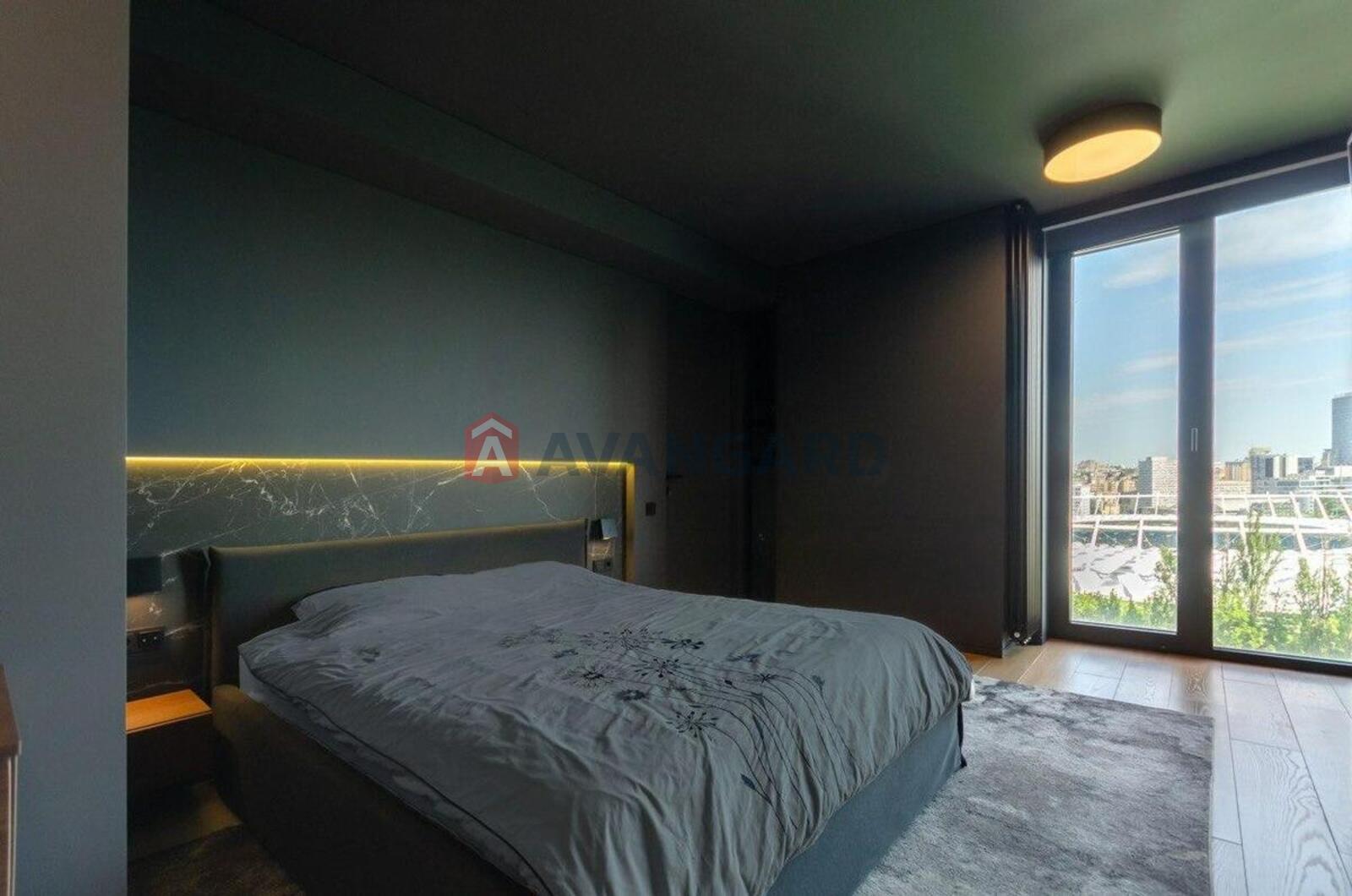 3 ��. ��������, 180/56/65 ��. �., 13/24 ������ ���� 13