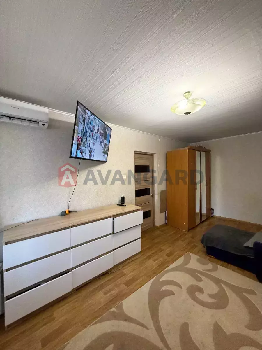 2 ��. ��������, 46/28/- ��. �., 1/9 ������ ���� 13