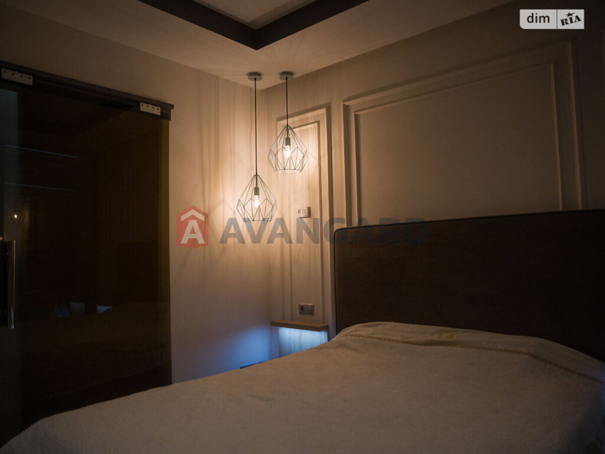 1 ��. ��������, 46/20/14 ��. �., 15/16 ������ ���� 16