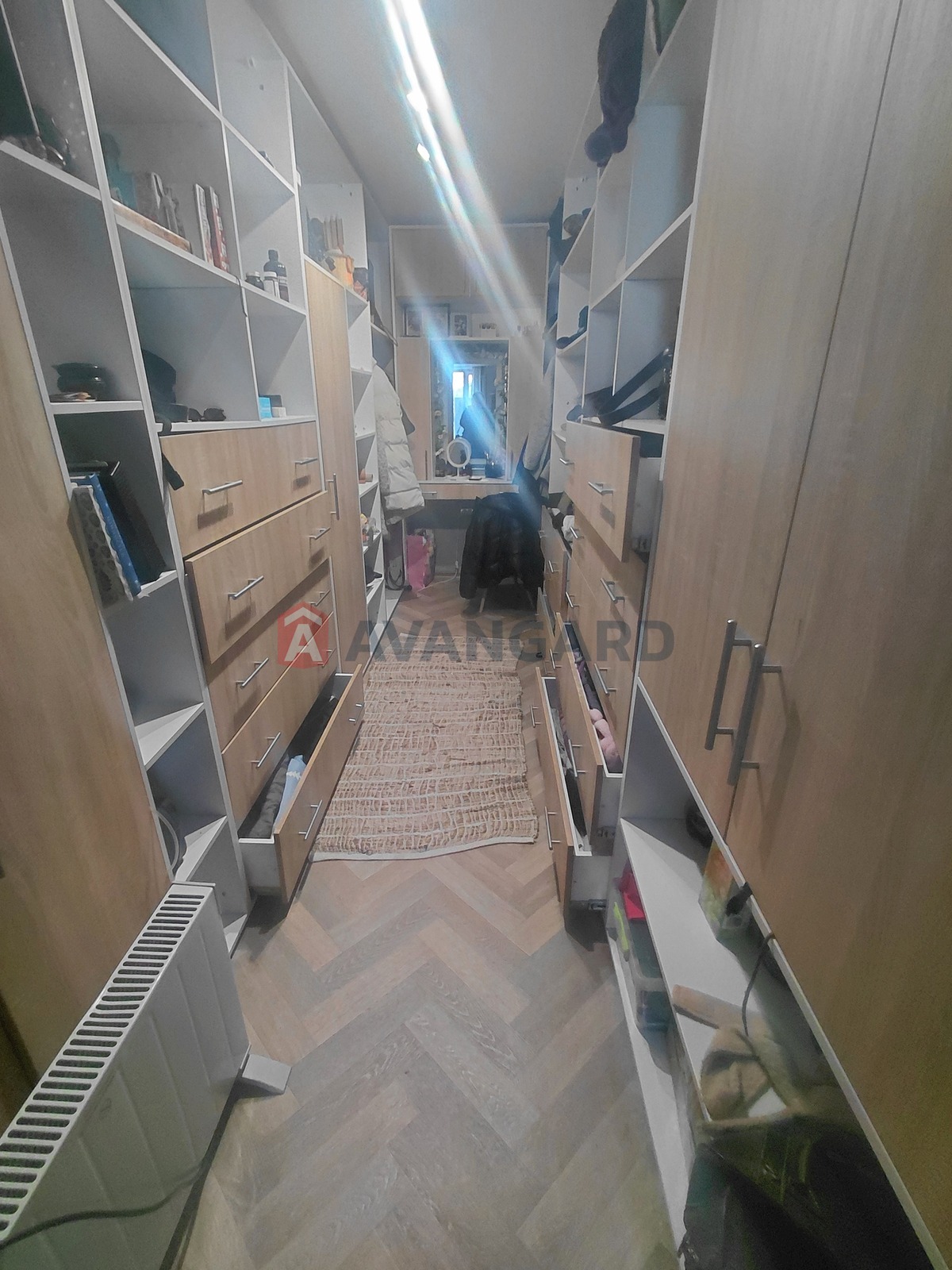 2 ��. ��������, 60/-/4 ��. �., 1/2 ������ ���� 12