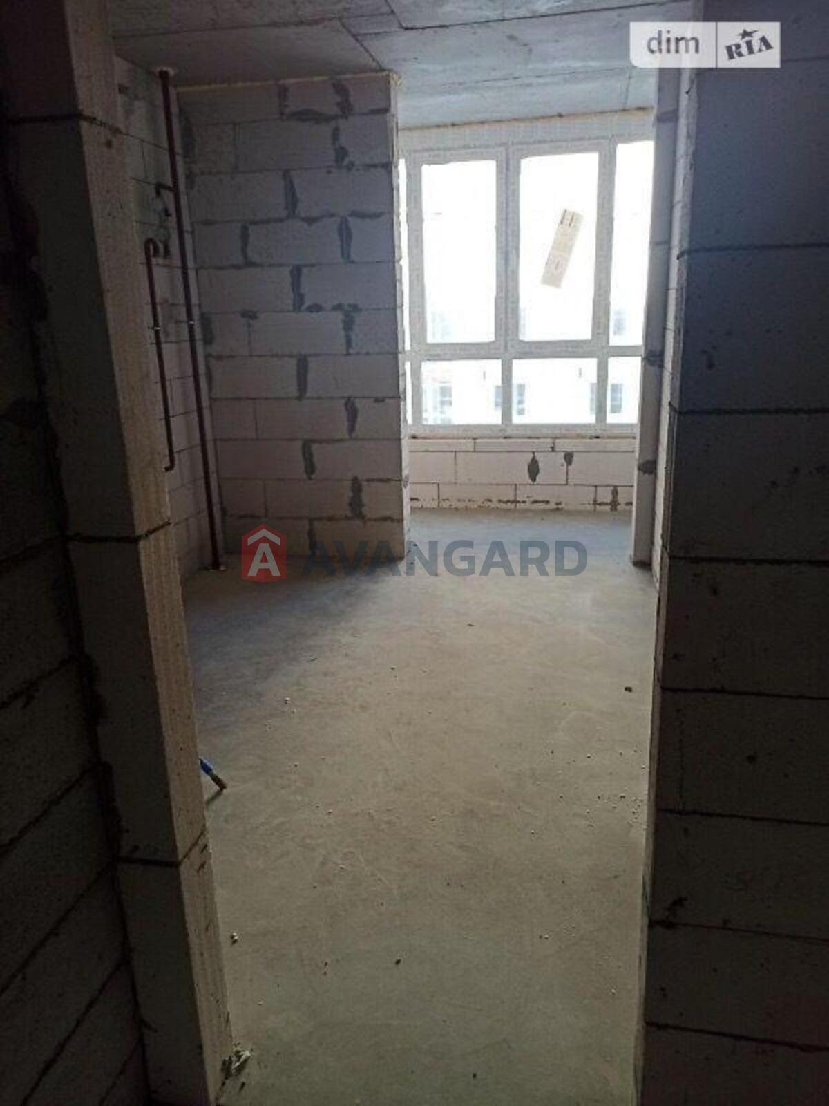 1 ��. ��������, 46/16/14 ��. �., 6/10 ������ ���� 2