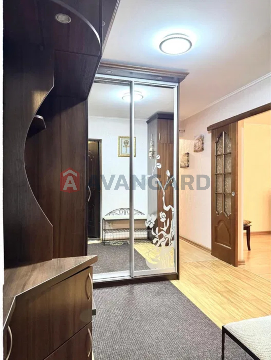 3 ��. ��������, 79/-/14 ��. �., 6/25 ������ ���� 15