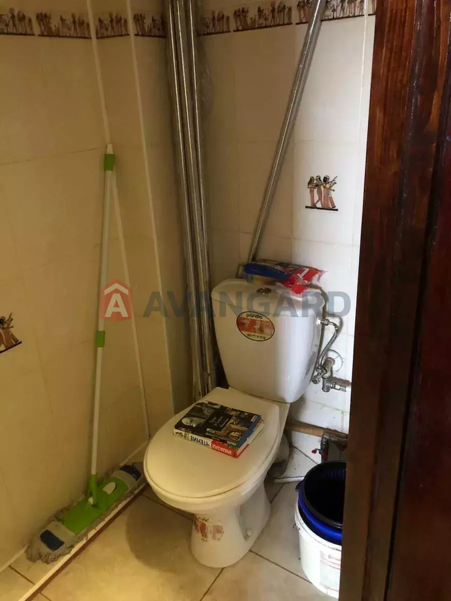 2 ����. ��������, 41/37/13 ��. �., 1/3 ���� ���� 11