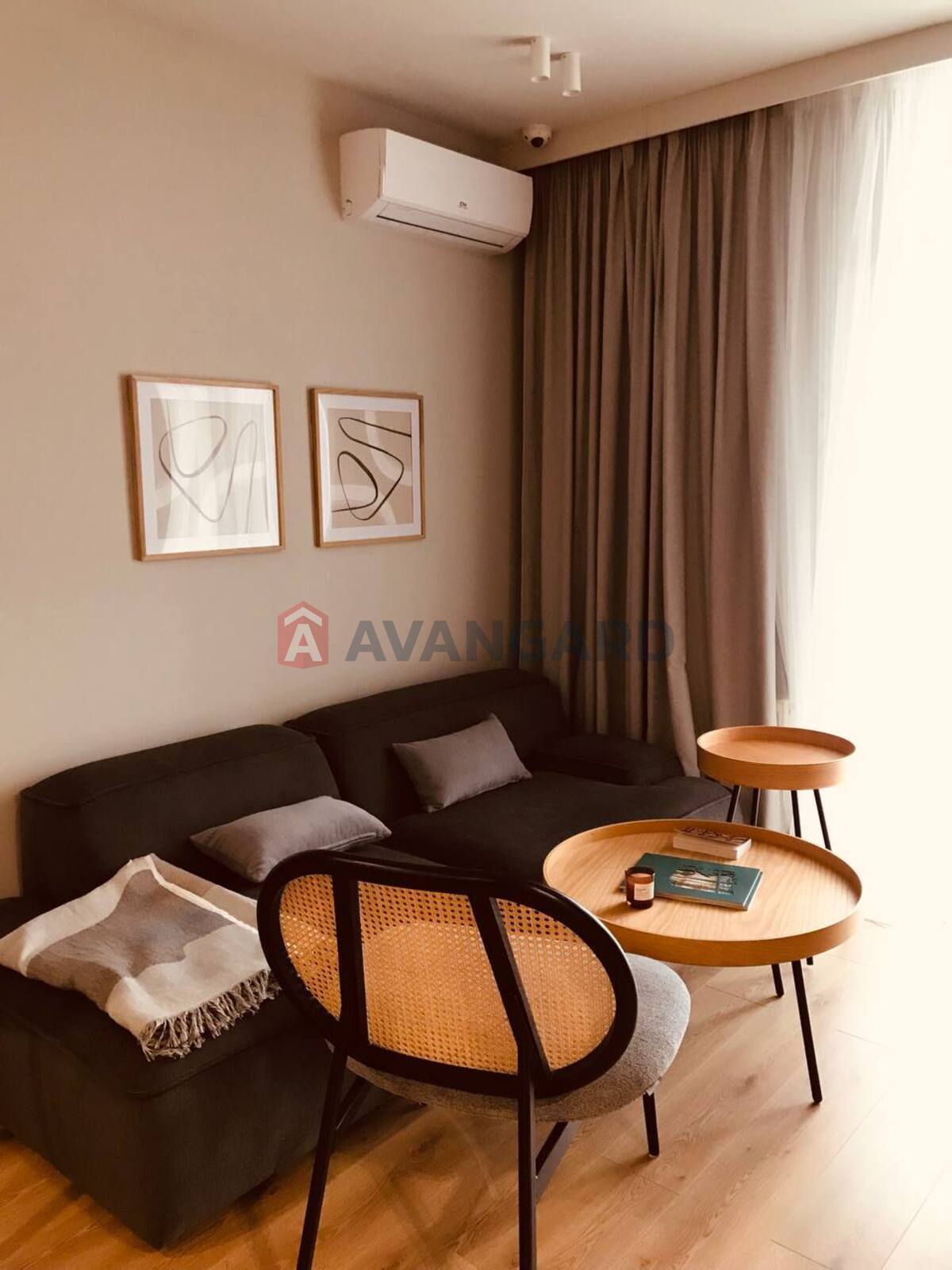 1 ��. ��������, 48/20/14 ��. �., 5/13 ������ ���� 7