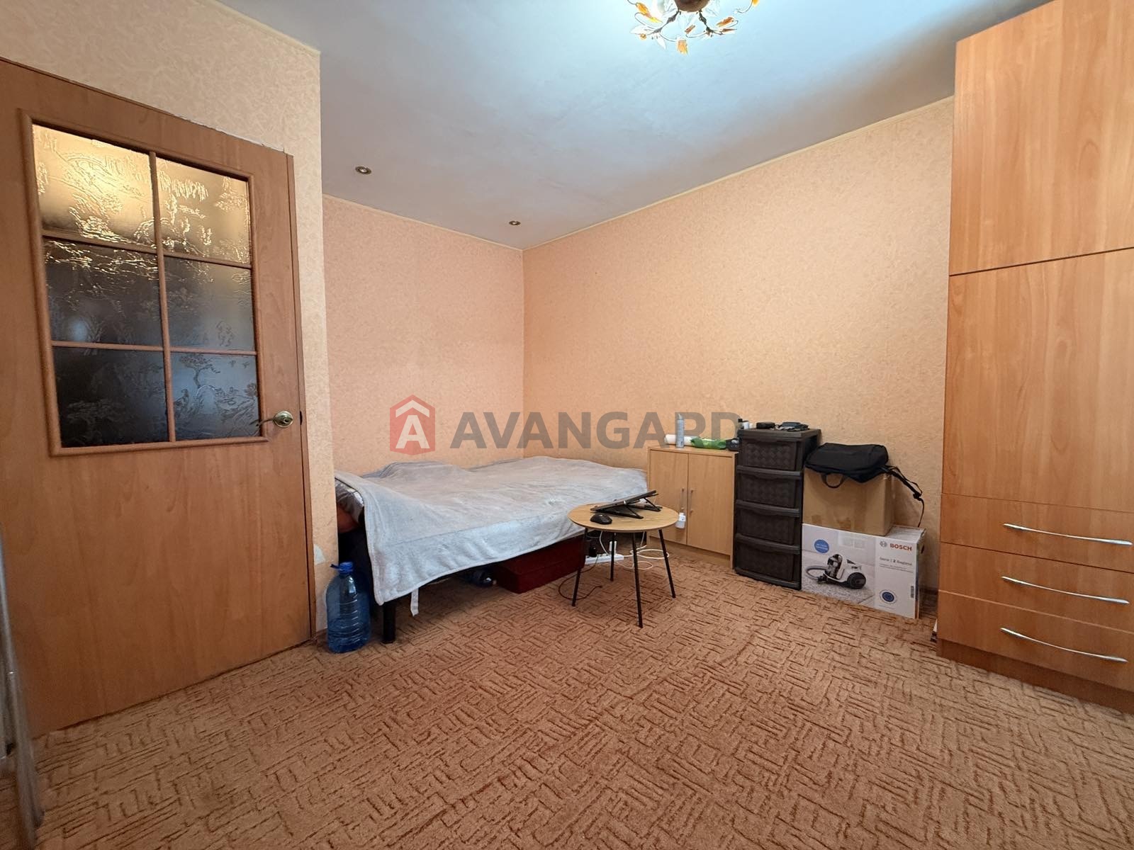 1 ��. ��������, 24/12/6 ��. �., 8/10 ������ ���� 9