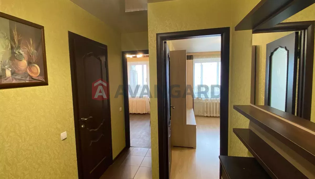 1 ��. ��������, 39/19/7 ��. �., 11/14 ������ ���� 8