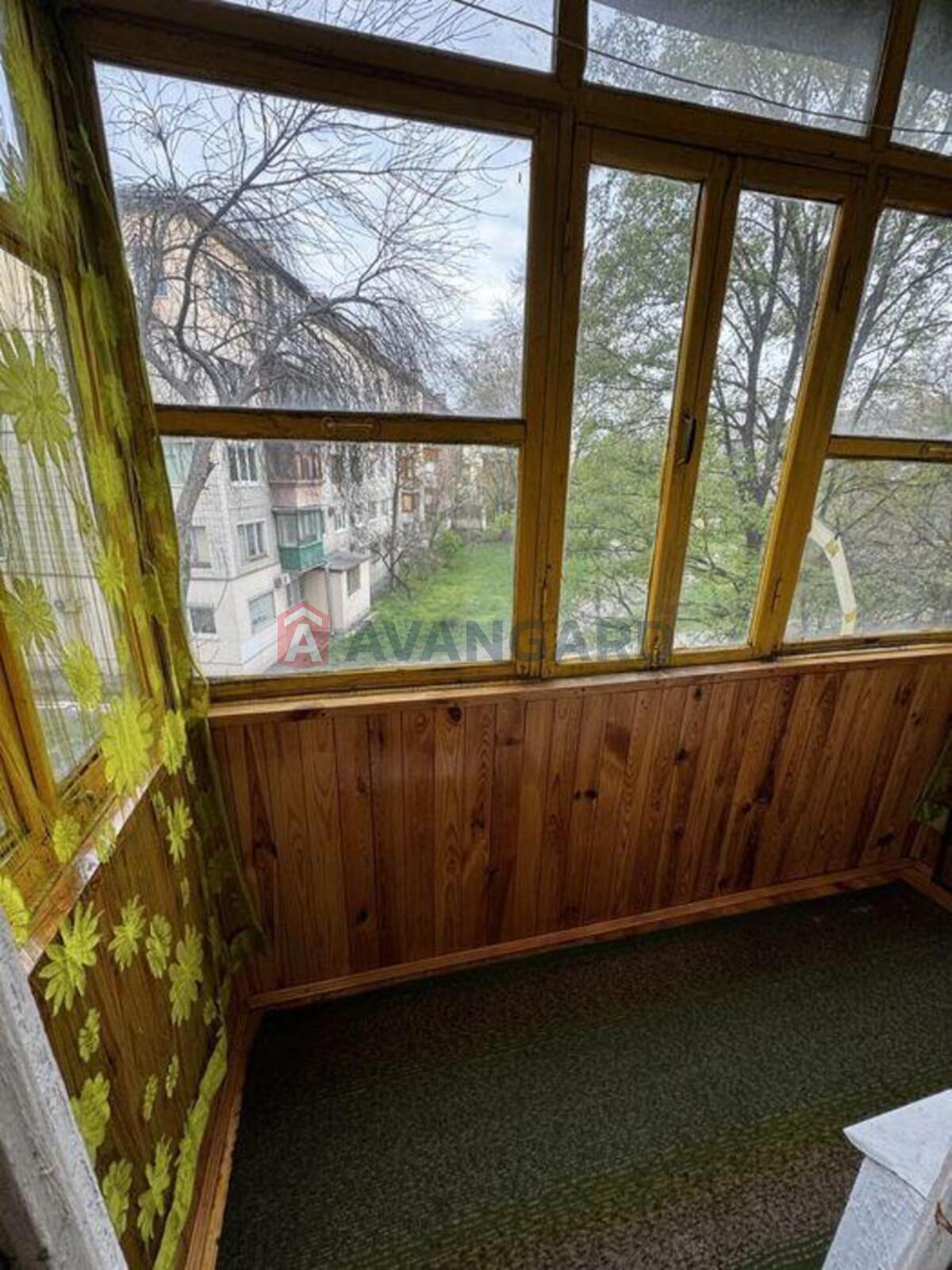 1 ��. ��������, 32/-/6 ��. �., 3/5 ������ ���� 11