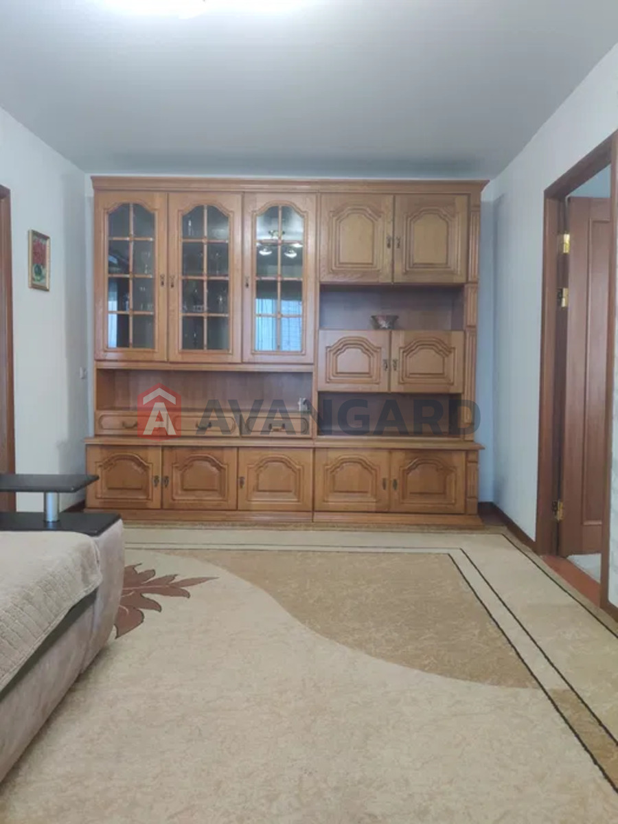 2 ��. ��������, 45/-/6 ��. �., 5/5 ������ ���� 8