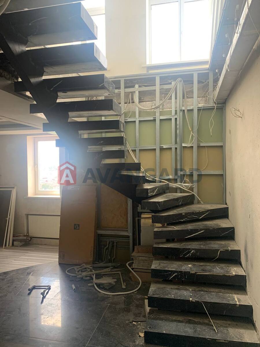 5 ����. ��������, 278/240/25 ��. �., 11/11 ���� ���� 30