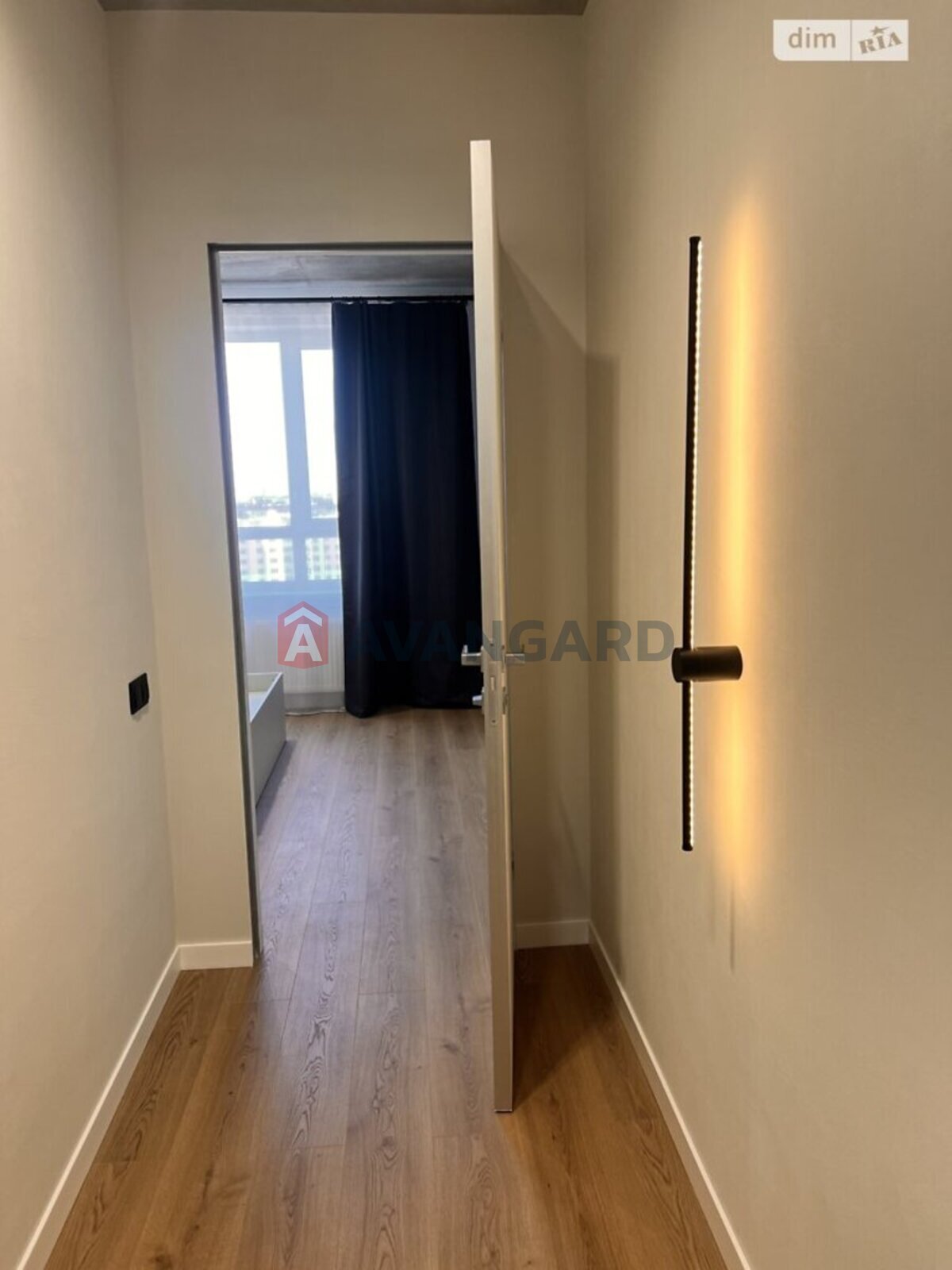 2 ��. ��������, 86/47/- ��. �., 14/16 ������ ���� 4