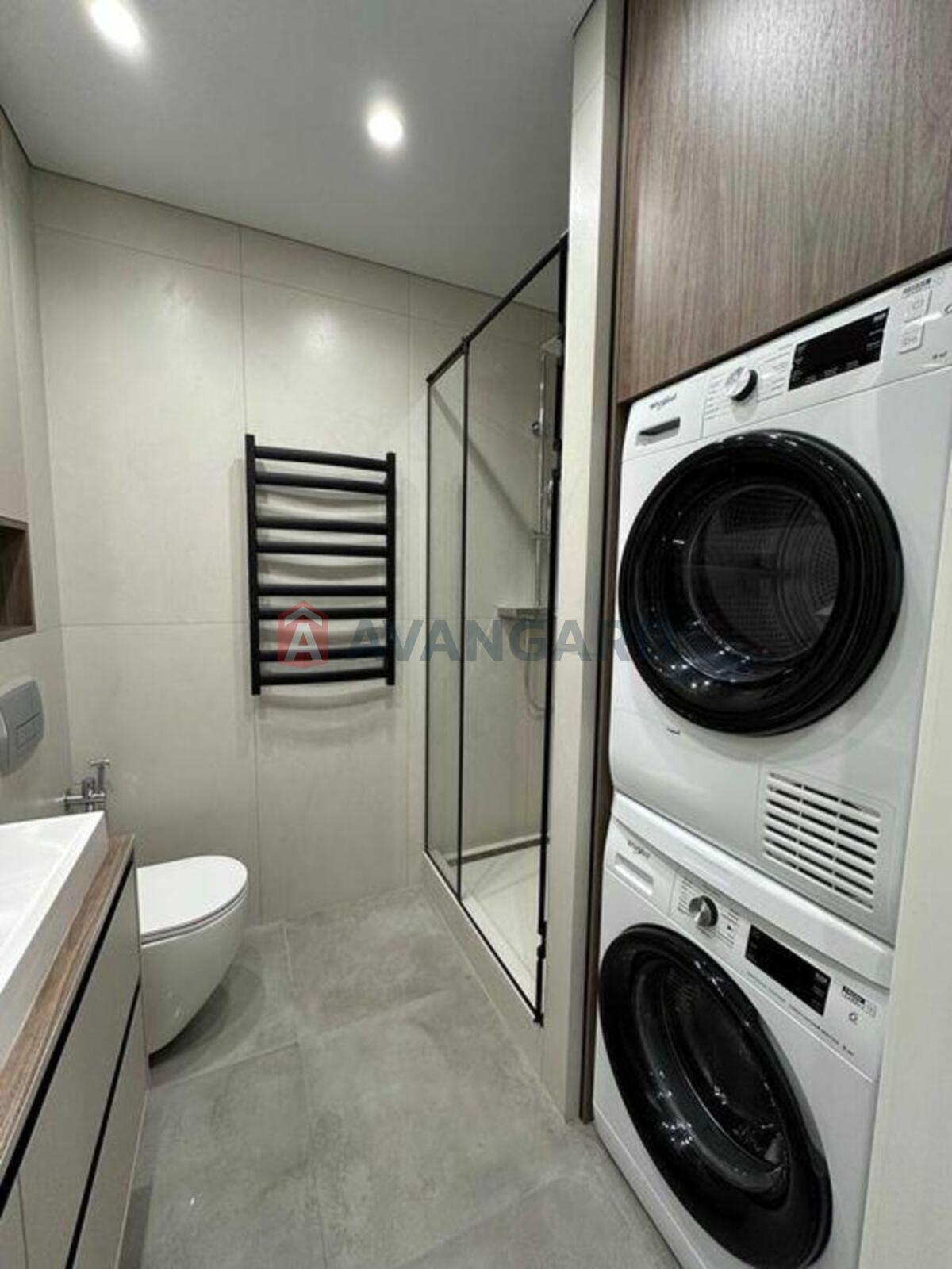 1 ��. ��������, 42/-/18 ��. �., 6/26 ������ ���� 11