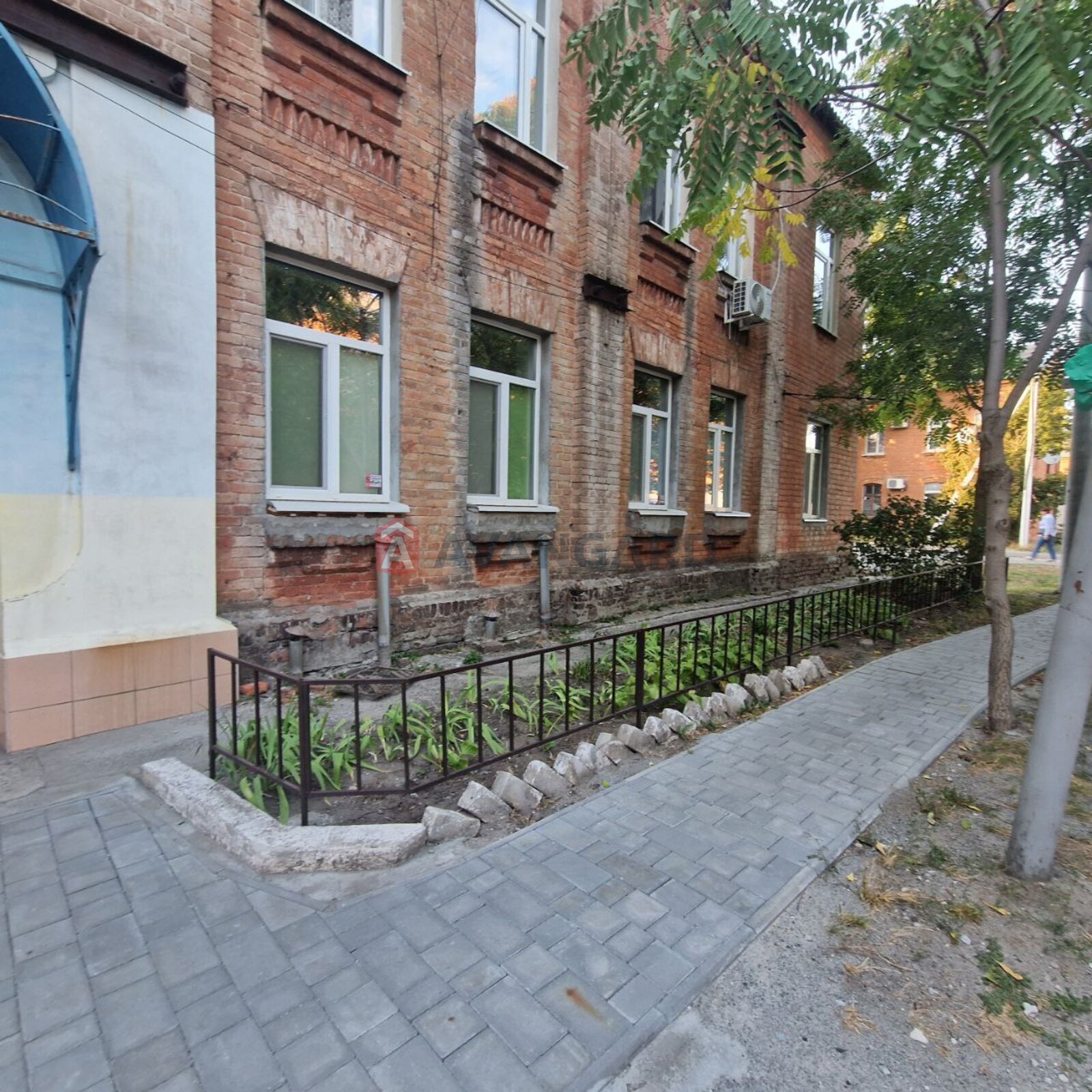 3 ����. ��������, 80,2/-/10 ��. �., 1/2 ���� ���� 1