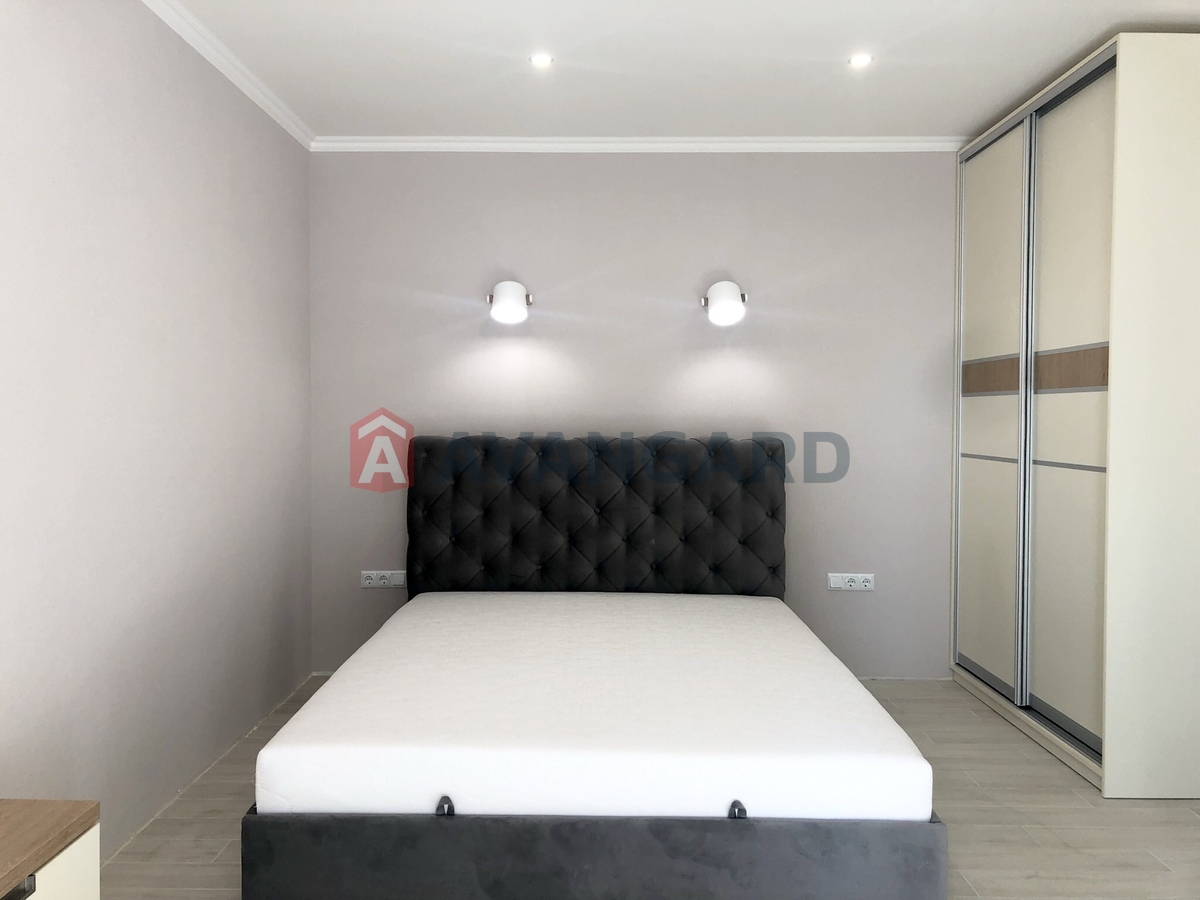 1 ��. ��������, 45/23/11 ��. �., 4/12 ������ ���� 9