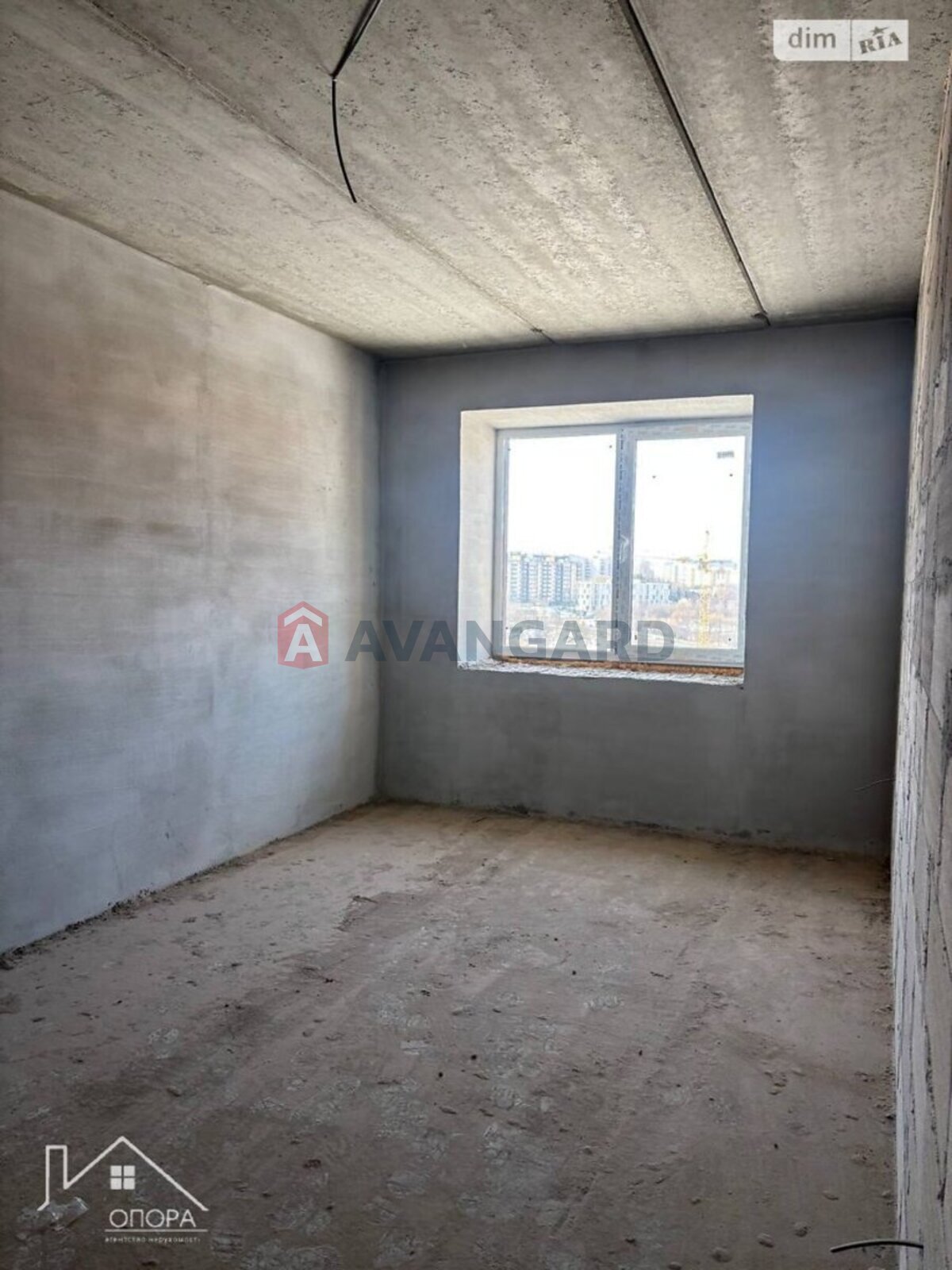 3 ��. ��������, 82/41/20 ��. �., 6/9 ������ ���� 26