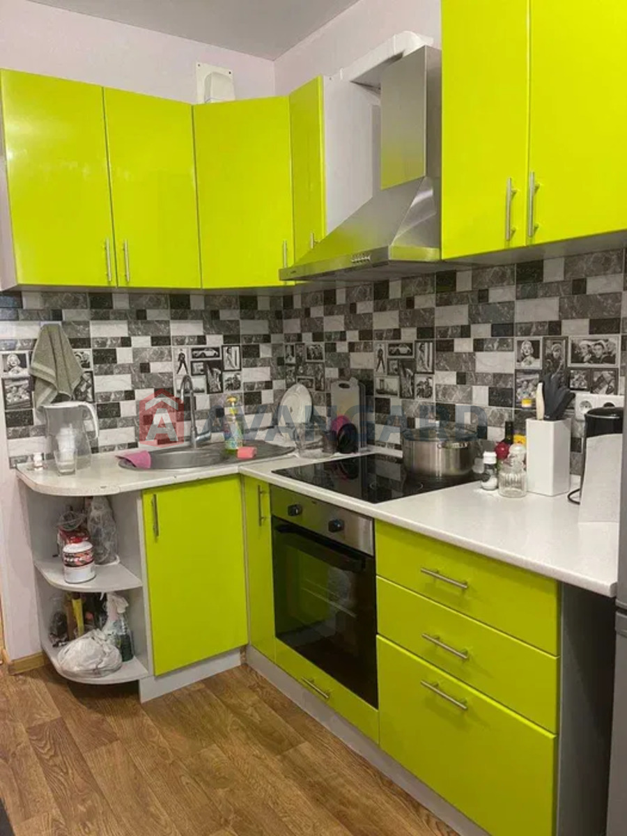 1 ��. ��������, 55/-/18 ��. �., 19/25 ������ ���� 4