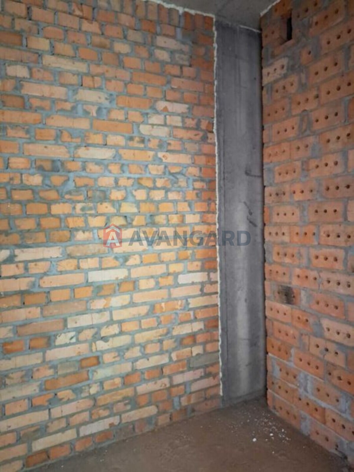 1 ��. ��������, 38/-/15 ��. �., 7/10 ������ ���� 24