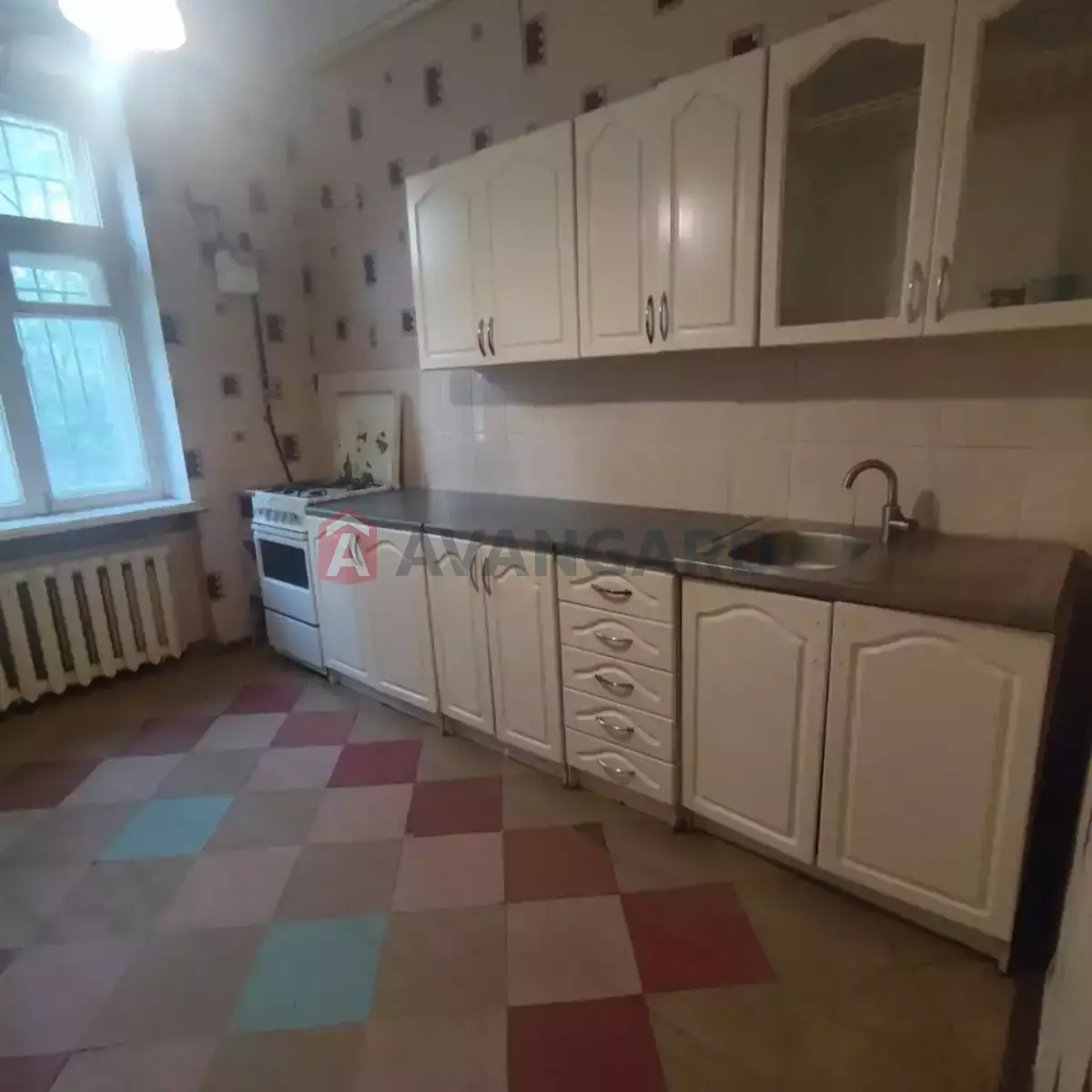 2 ����. ��������, 46/-/- ��. �., 1/3 ���� ���� 3