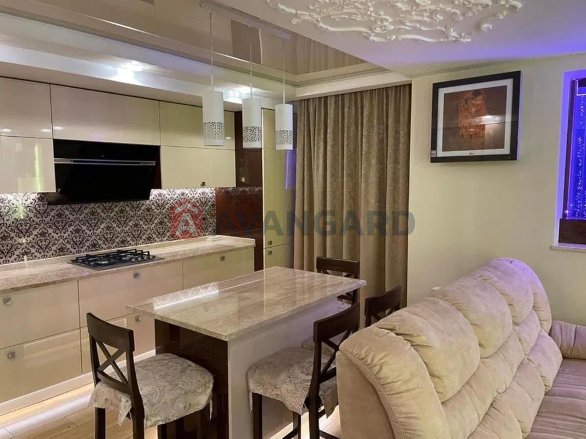 3 кім. квартира, 100/-/35 кв. м., 10/11 поверх фото 3 3 кім. квартира, 100/-/35 кв. м., 10/11 поверх фото 3