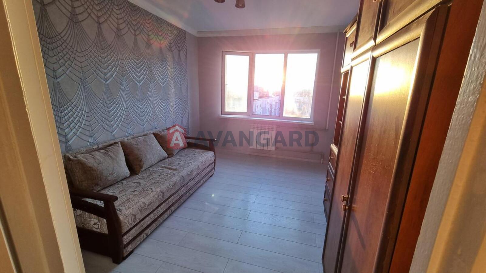 3 ��. ��������, 76/45/9 ��. �., 11/16 ������ ���� 5