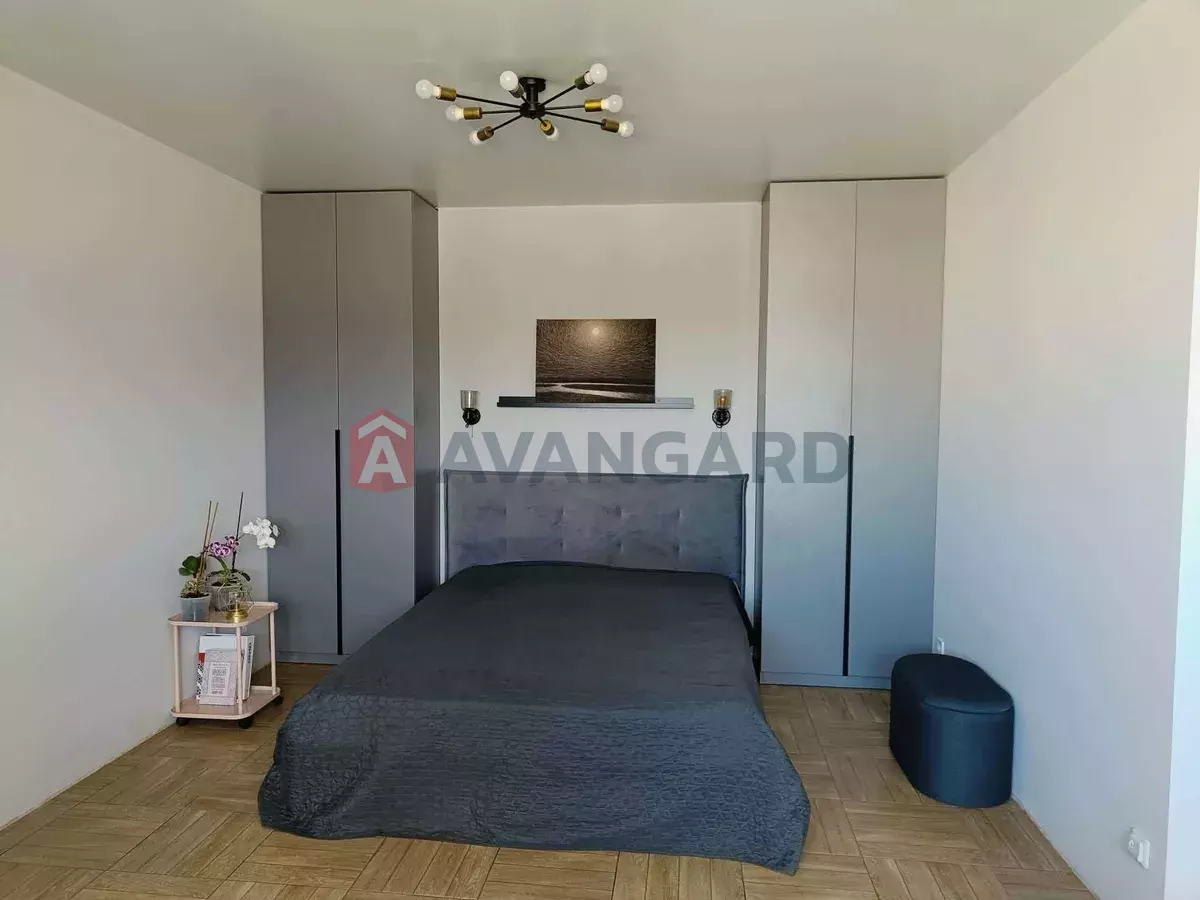 1 ��. ��������, 46/-/14 ��. �., 10/10 ������ ���� 13