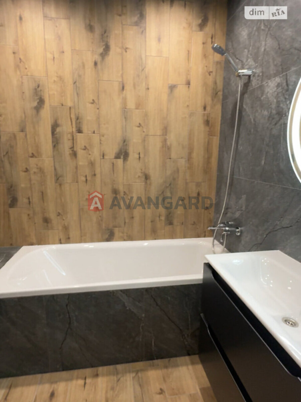 2 ��. ��������, 67/-/17 ��. �., 10/10 ������ ���� 11