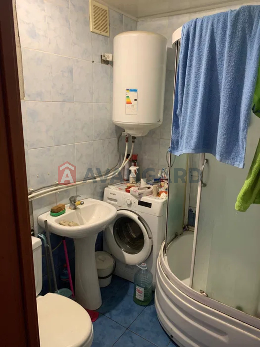 2 ��. ��������, 42/-/5 ��. �., 2/5 ������ ���� 7