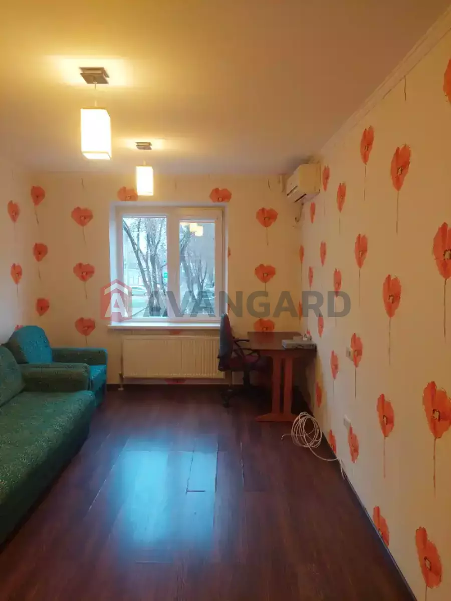 3 ����. ��������, 64/39/7 ��. �., 2/9 ���� ���� 14