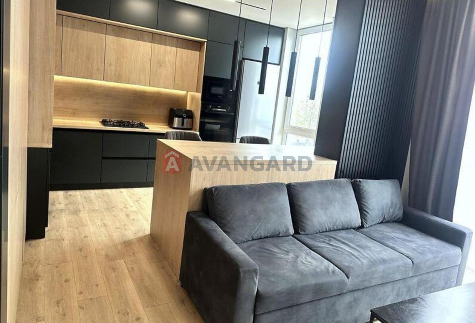 1 ��. ��������, 48/13/22 ��. �., 4/7 ������ ���� 4