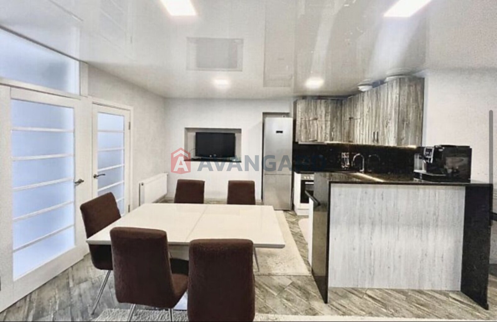 3 ����. ��������, 100/-/32 ��. �., 8/8 ���� ���� 13