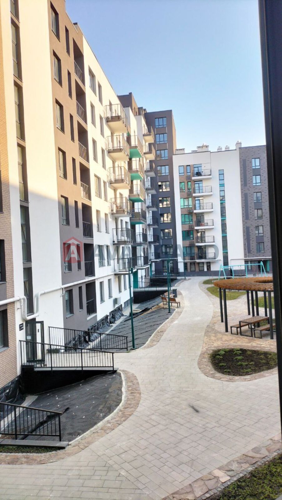 1 ��. ��������, 47/18/16 ��. �., 2/7 ������ ���� 18