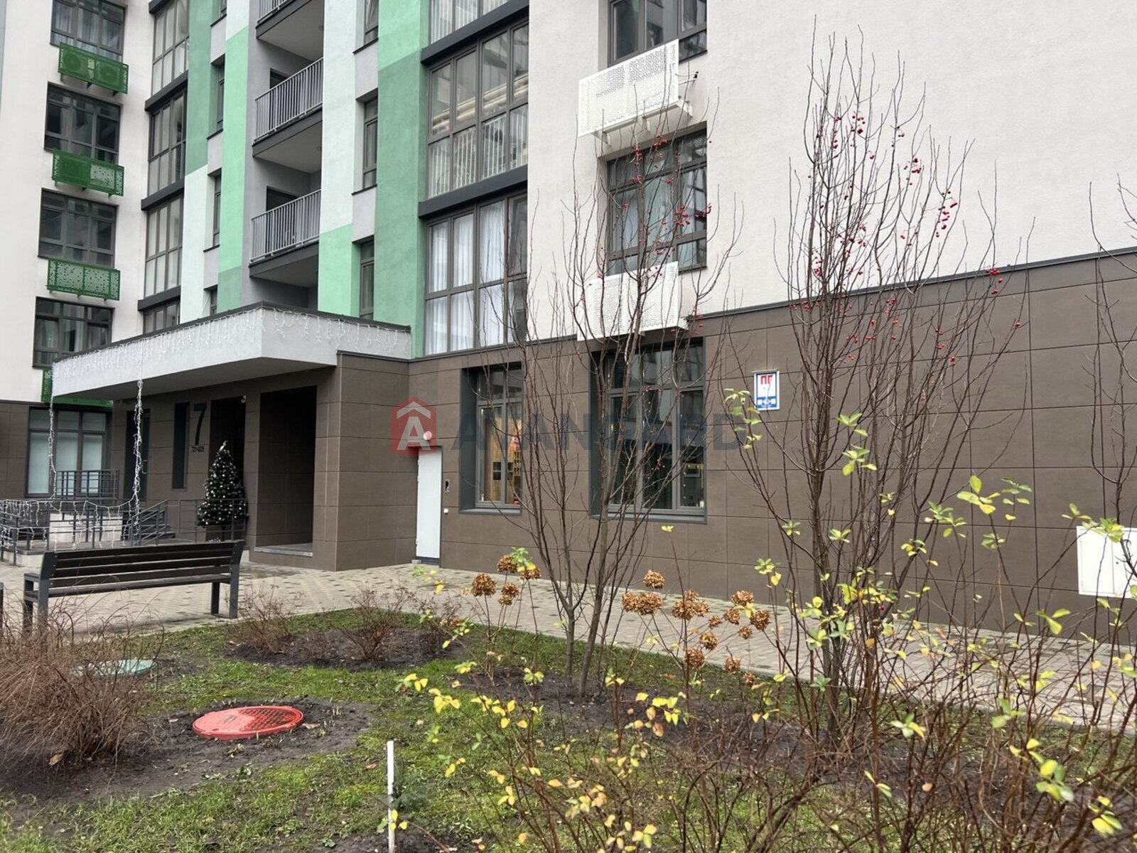 1 ��. ��������, 40/-/9 ��. �., 14/16 ������ ���� 14