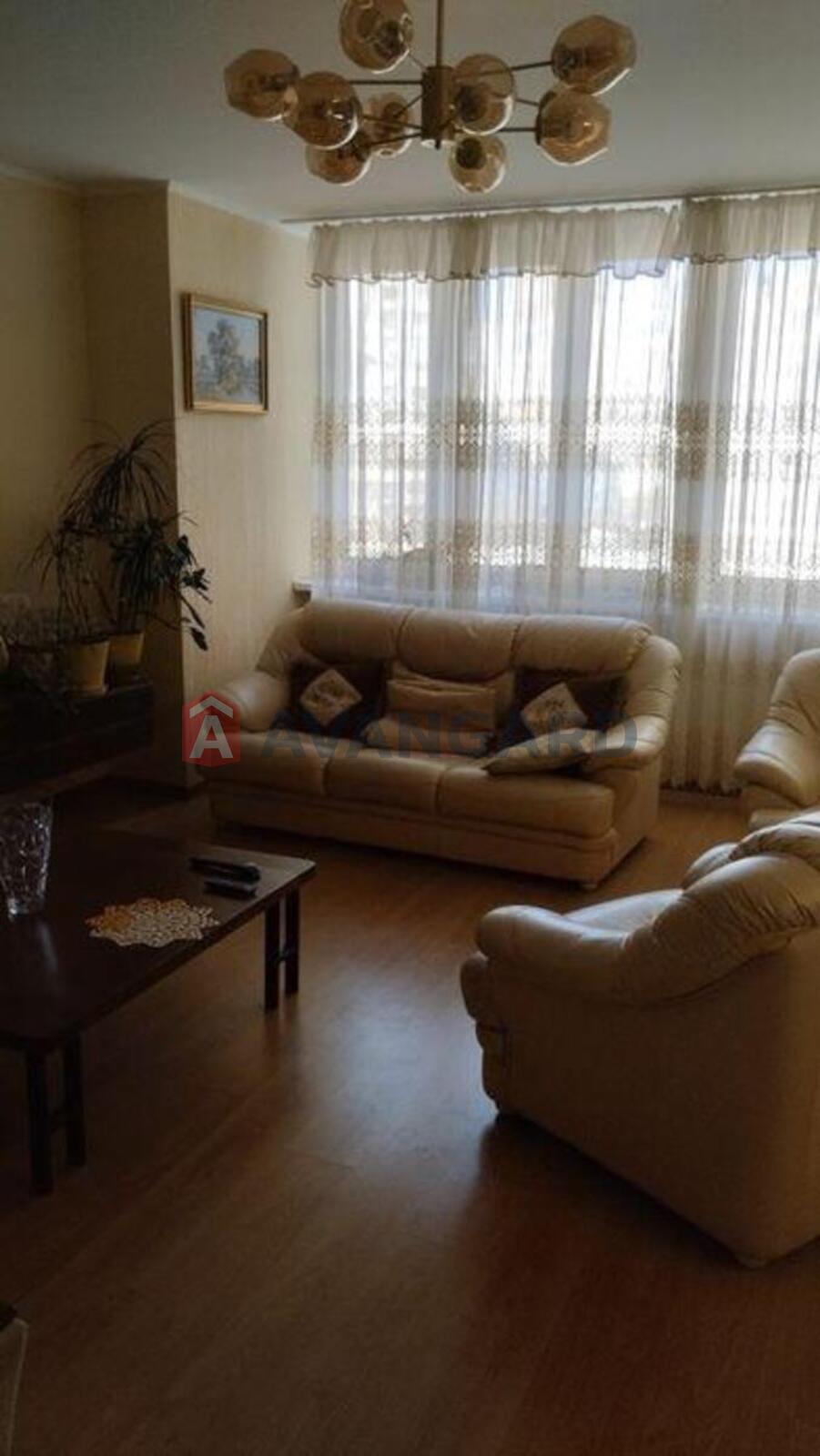 4 ��. ��������, 137/-/20 ��. �., 4/24 ������ ���� 3