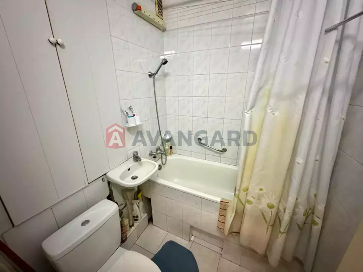 2 ��. ��������, 40/25/6 ��. �., 2/3 ������ ���� 12