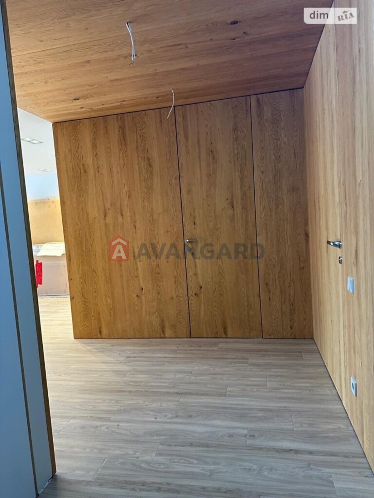 3 ��. ��������, 131/81/22 ��. �., 3/10 ������ ���� 3