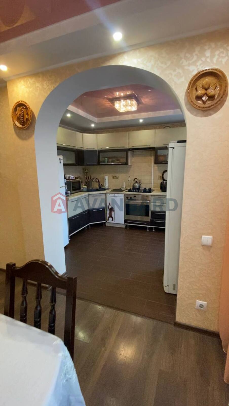 4 кім. квартира, 96/-/8 кв. м., 2/9 поверх фото 19 4 кім. квартира, 96/-/8 кв. м., 2/9 поверх фото 19