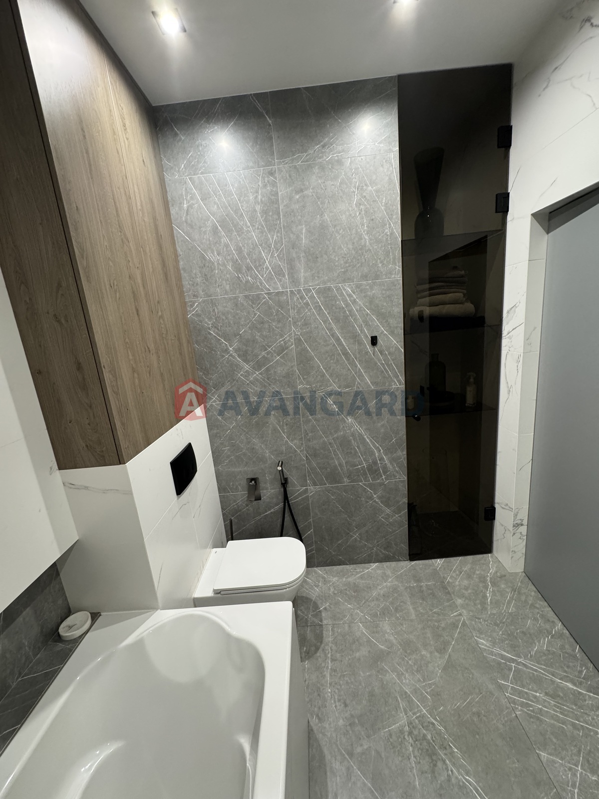 4 ����. ��������, 120/100/20 ��. �., 21/25 ���� ���� 13