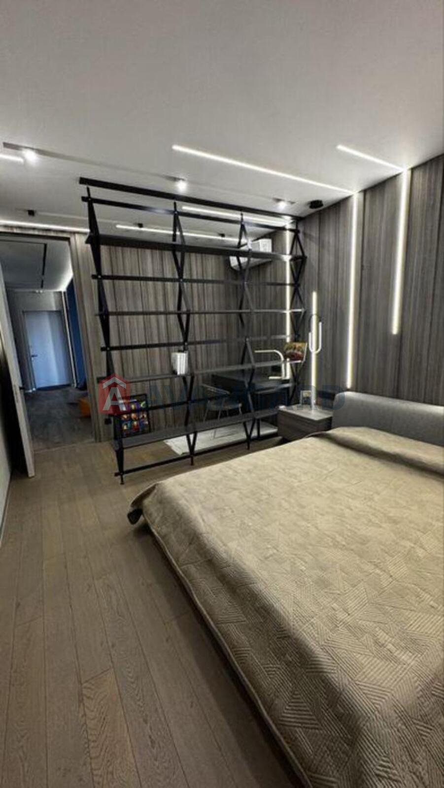 2 ��. ��������, 76/-/23 ��. �., 17/24 ������ ���� 24