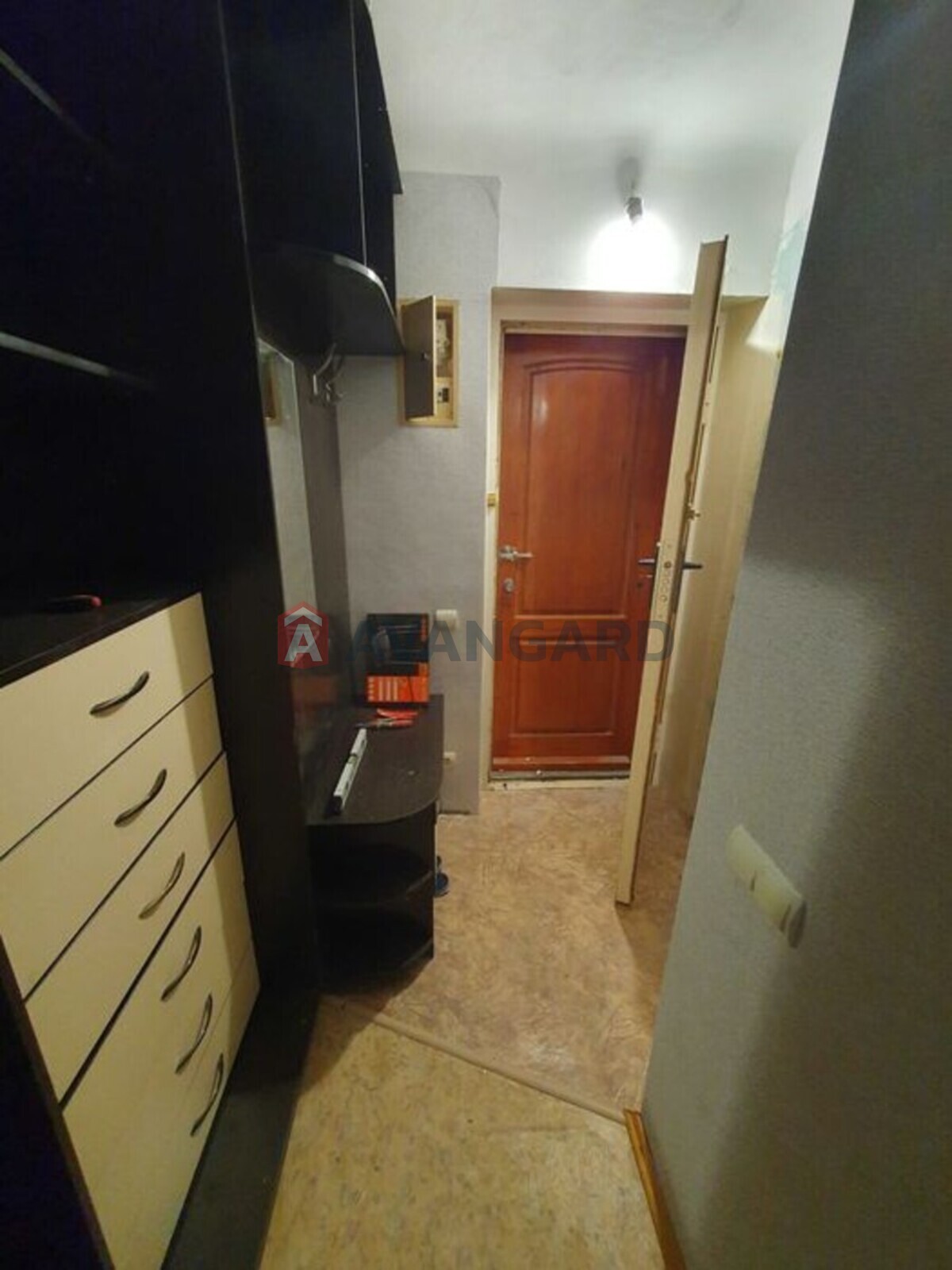 1 . , 29/-/5 . ., 3/3   3